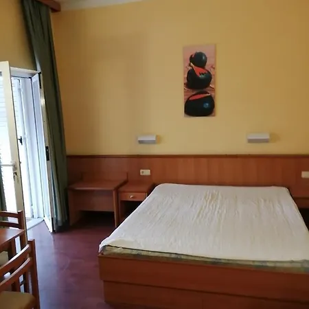 Apartment Srebreno, Dubrovnik - 18886 *